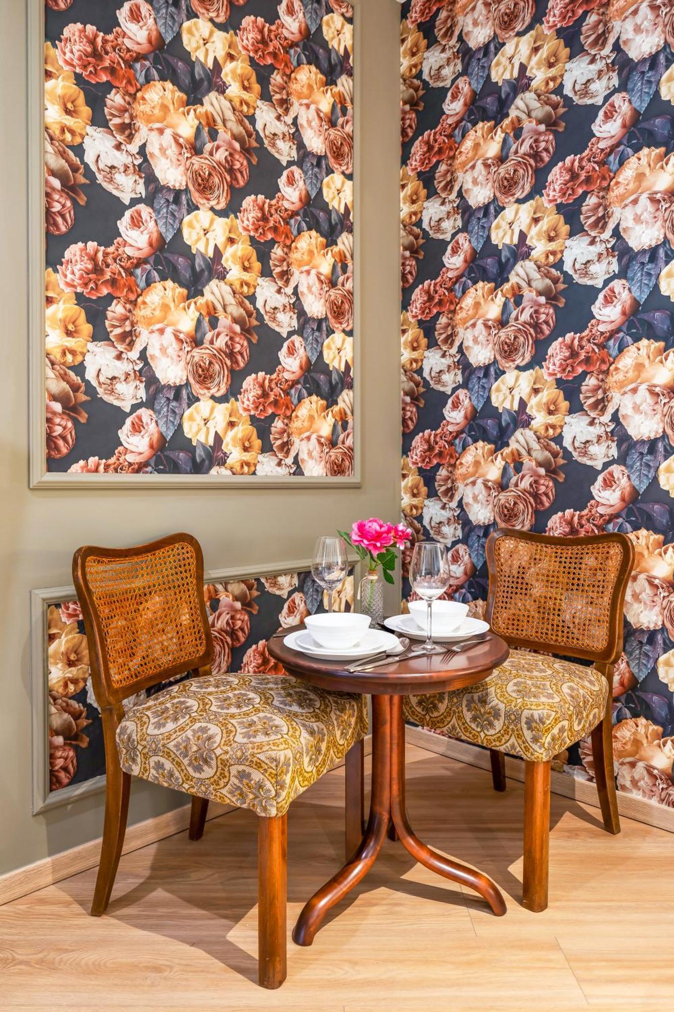Stylish Flower Power Studio - Close To City Center & Public Transport - Ac & Wifi ウィーン エクステリア 写真