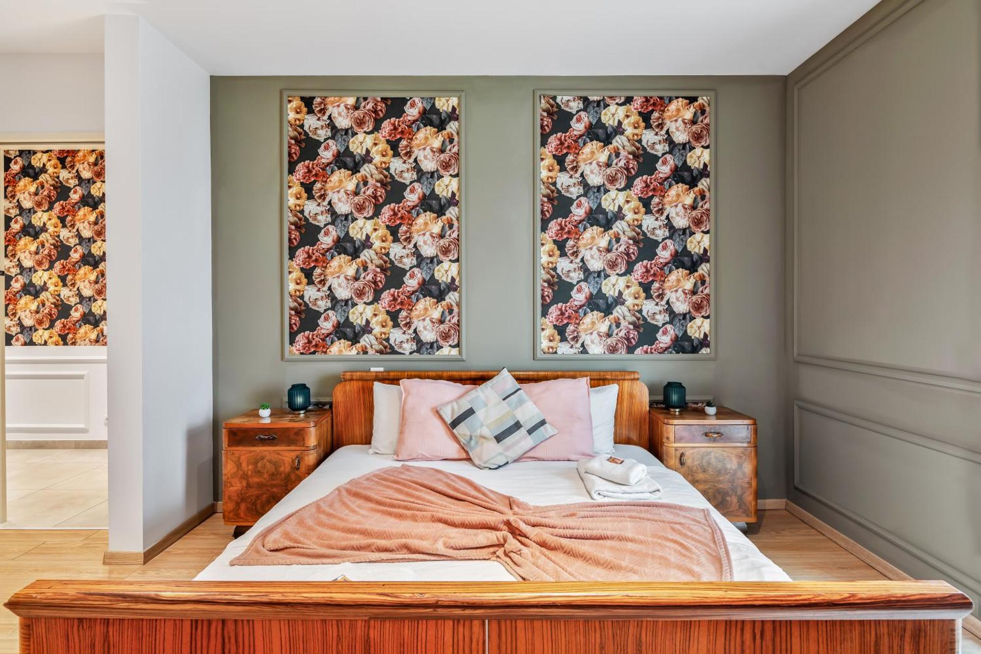 Stylish Flower Power Studio - Close To City Center & Public Transport - Ac & Wifi ウィーン エクステリア 写真