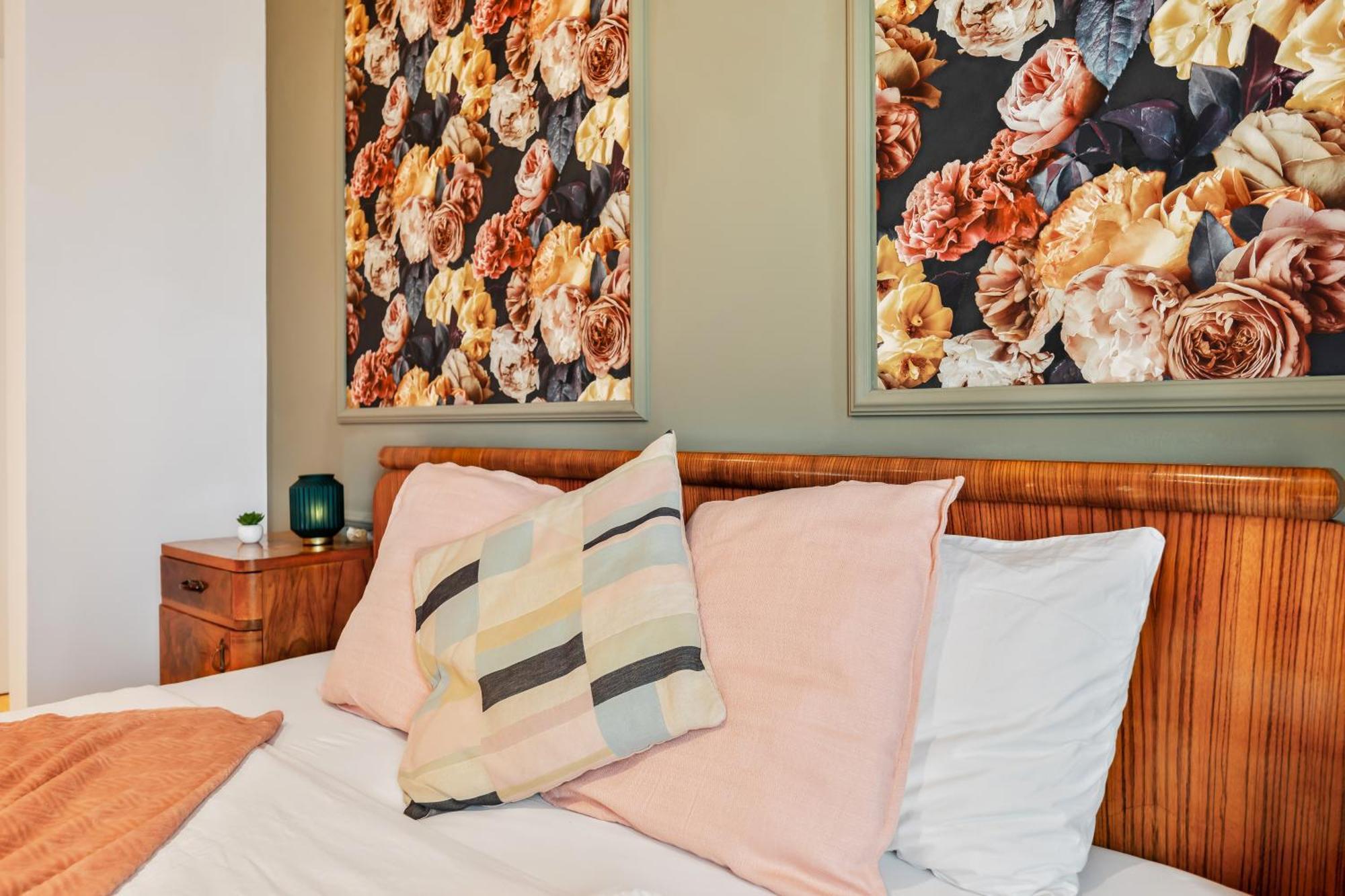 Stylish Flower Power Studio - Close To City Center & Public Transport - Ac & Wifi ウィーン エクステリア 写真